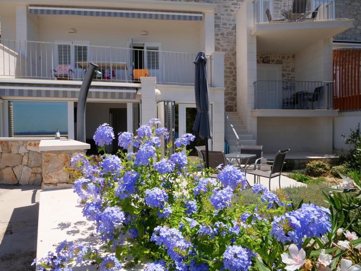 Apartmani Smilja พรีมอชเตน ภายนอก รูปภาพ